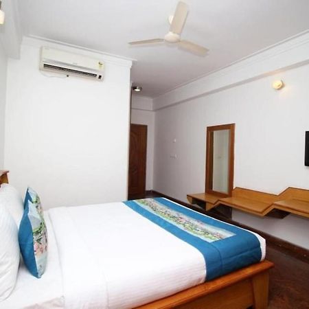 The Mahendra Hotels Майсур Экстерьер фото